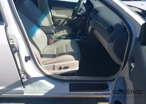 2012 Ford Fusion Sel z USA, uszkodzony, nr VIN 3FAHP0JG0CR262539